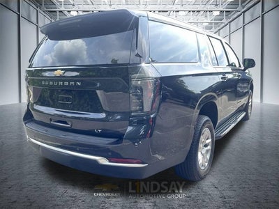 2026 Chevrolet Suburban LT