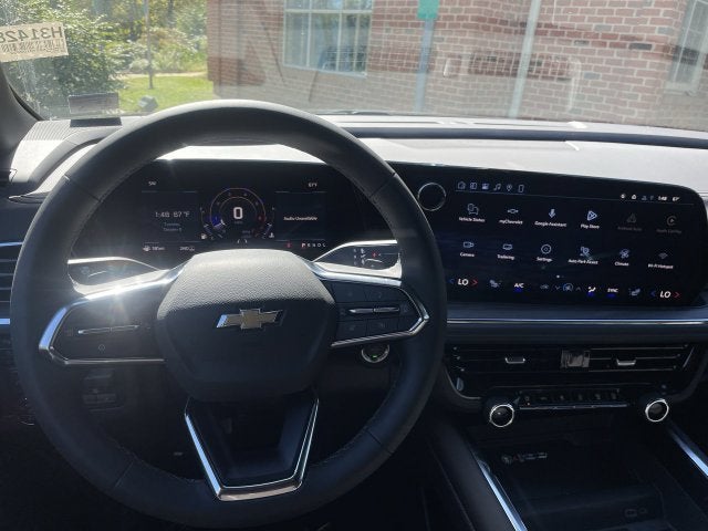 2027 Chevrolet Suburban LT