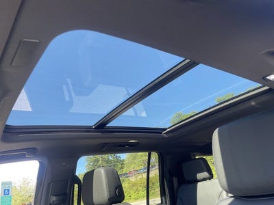 2027 Chevrolet Suburban LT