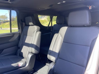 2027 Chevrolet Suburban LT