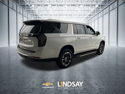 2026 Chevrolet Suburban LT