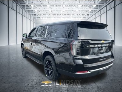 2026 Chevrolet Suburban LT
