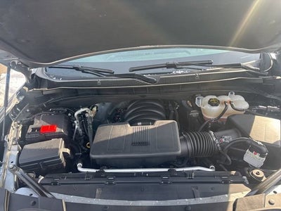 2025 Chevrolet Suburban LT