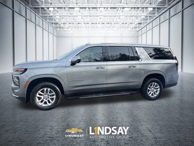 2025 Chevrolet Suburban LT