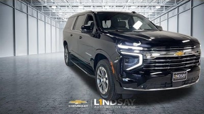 2025 Chevrolet Suburban LT