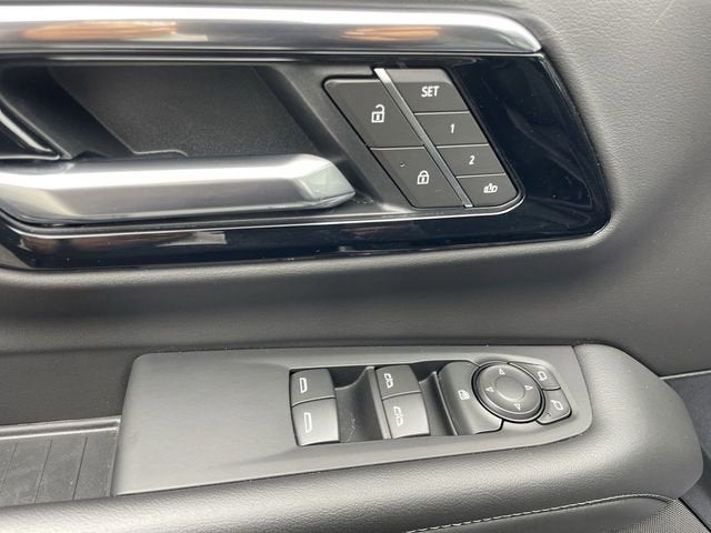 2025 Chevrolet Suburban Z71