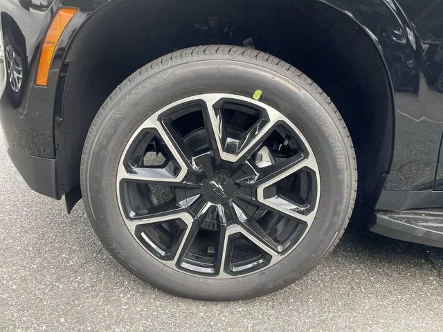 2026 Chevrolet Suburban RST - Photo 10