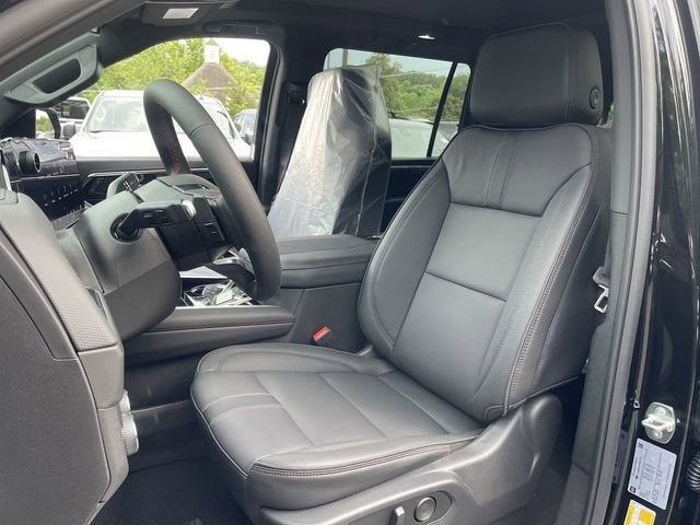 2026 Chevrolet Suburban RST - Photo 11
