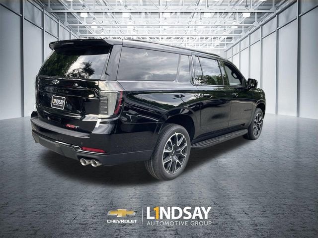 2026 Chevrolet Suburban RST - Photo 8