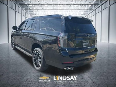 2026 Chevrolet Suburban RST