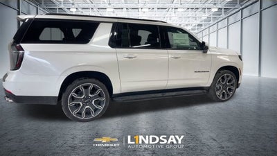 2025 Chevrolet Suburban RST