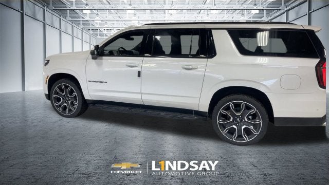 2025 Chevrolet Suburban RST