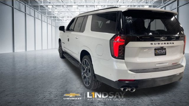 2025 Chevrolet Suburban RST