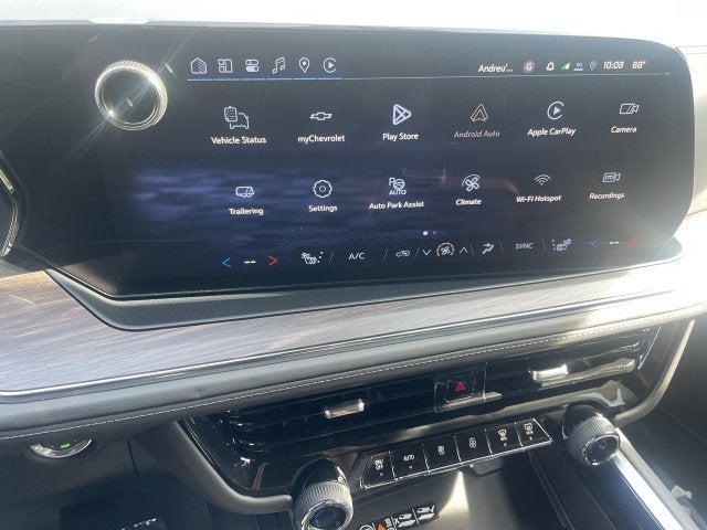 2027 Chevrolet Tahoe Z71 - Photo 16