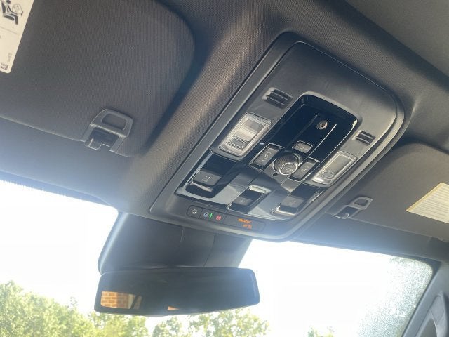 2027 Chevrolet Tahoe Z71 - Photo 18
