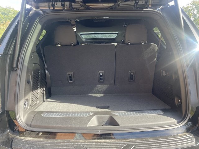 2027 Chevrolet Tahoe Z71 - Photo 25