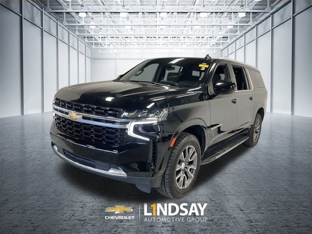 2023 Chevrolet Suburban LS