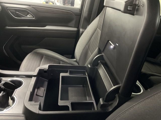 2023 Chevrolet Suburban LS