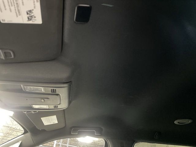 2023 Chevrolet Suburban LS