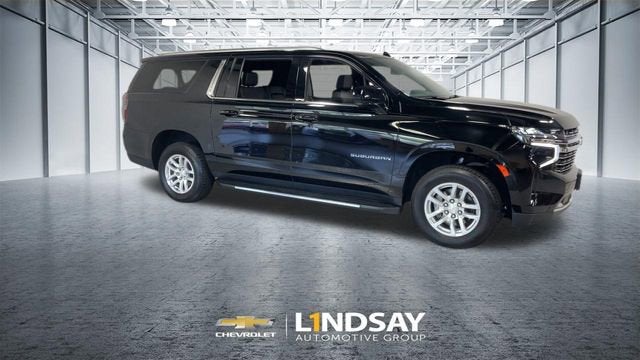 2024 Chevrolet Suburban LT