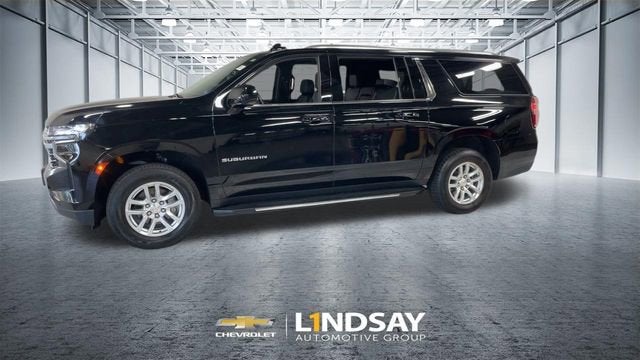 2024 Chevrolet Suburban LT