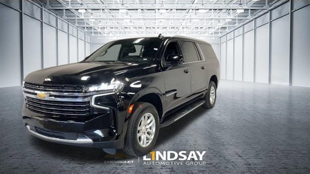 2024 Chevrolet Suburban LT
