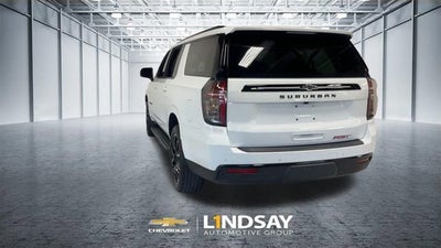 2023 Chevrolet Suburban RST