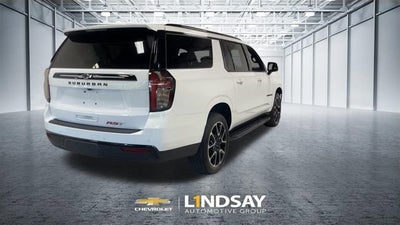 2023 Chevrolet Suburban RST
