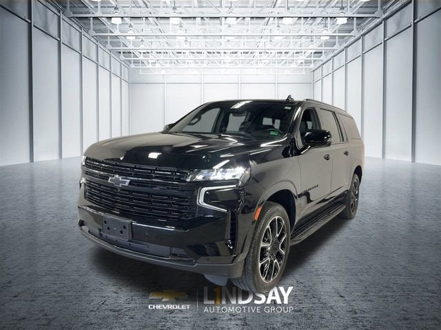 2024 Chevrolet Suburban RST