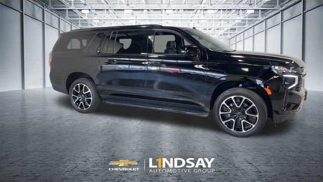 2024 Chevrolet Suburban RST