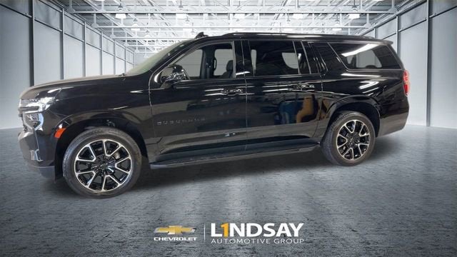 2024 Chevrolet Suburban RST