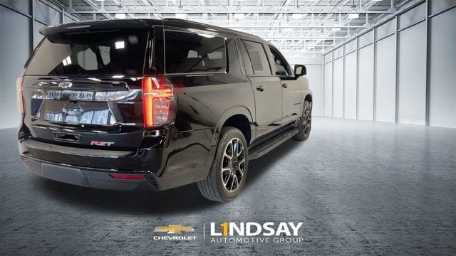 2024 Chevrolet Suburban RST