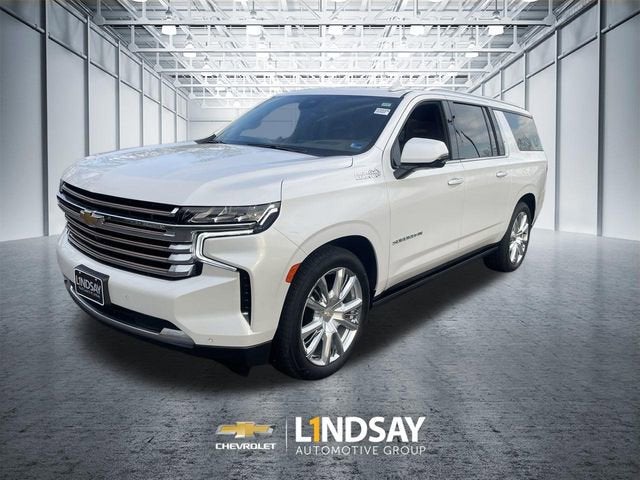 2023 Chevrolet Suburban High Country