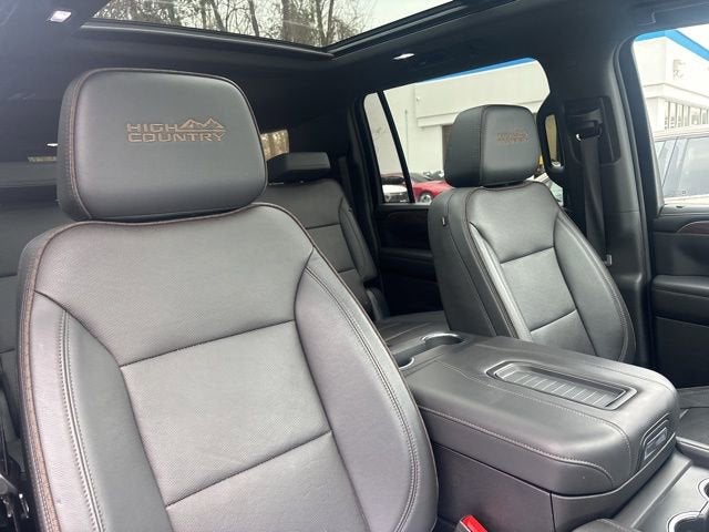 2023 Chevrolet Suburban High Country