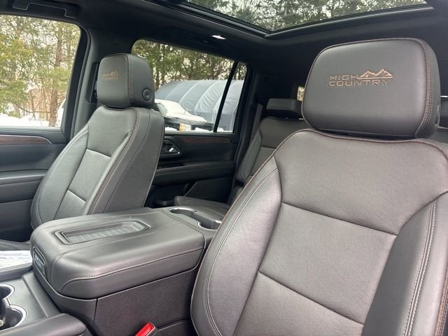 2023 Chevrolet Suburban High Country