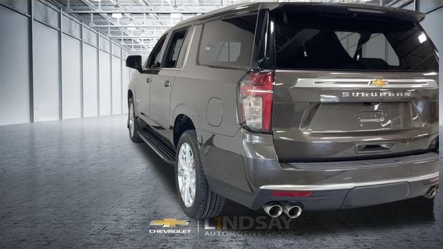 2021 Chevrolet Suburban High Country