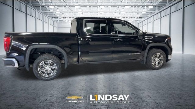 2023 GMC Sierra 1500 SLE