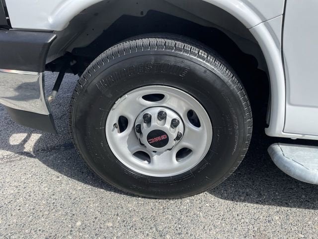 2024 GMC Savana Cargo 2500 Work Van