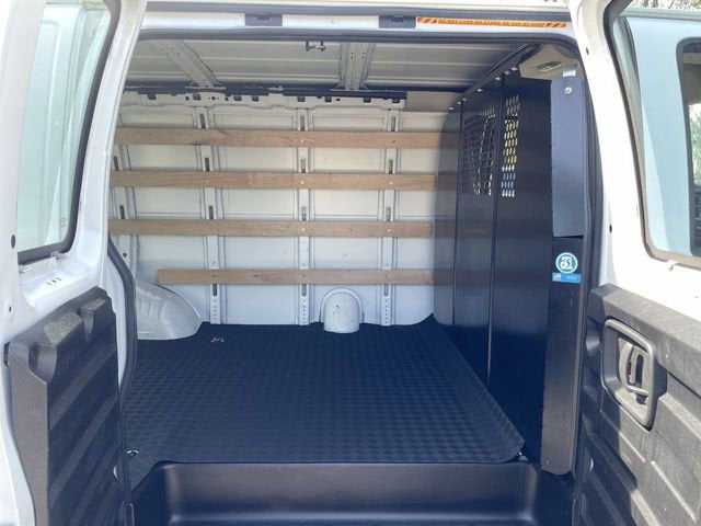 2024 GMC Savana Cargo 2500 Work Van