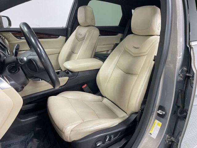 2018 Cadillac XT5 Luxury AWD