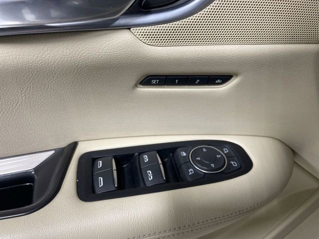 2018 Cadillac XT5 Luxury AWD