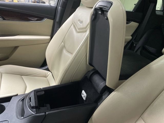 2018 Cadillac XT5 Luxury AWD