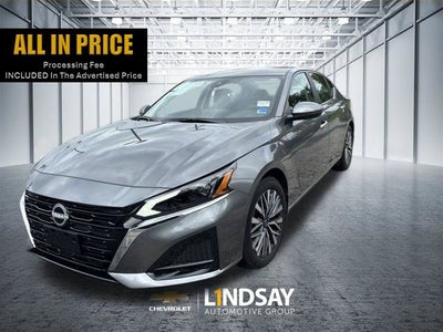 2025 Nissan Altima SV FWD