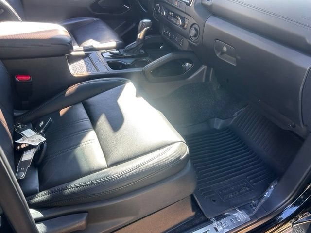 2022 Nissan Frontier Crew Cab PRO-4X 4x4