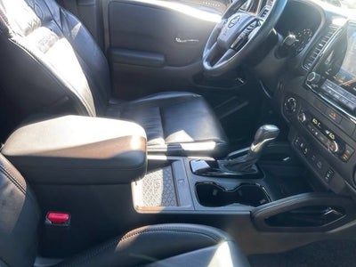 2022 Nissan Frontier Crew Cab PRO-4X 4x4
