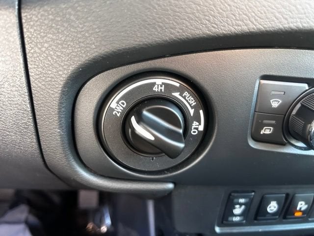 2022 Nissan Frontier Crew Cab PRO-4X 4x4