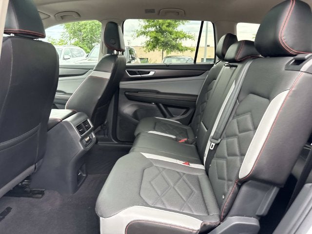 2024 Volkswagen Atlas 2.0T Peak Edition SE w/Technology