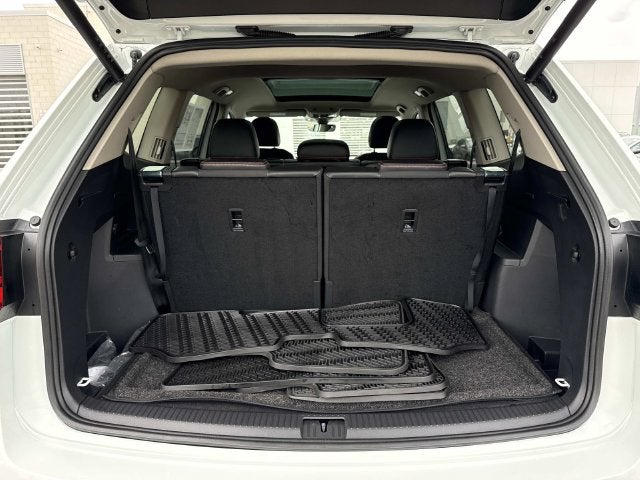 2024 Volkswagen Atlas 2.0T Peak Edition SE w/Technology
