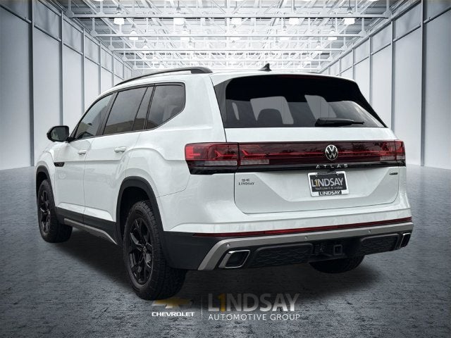 2024 Volkswagen Atlas 2.0T Peak Edition SE w/Technology