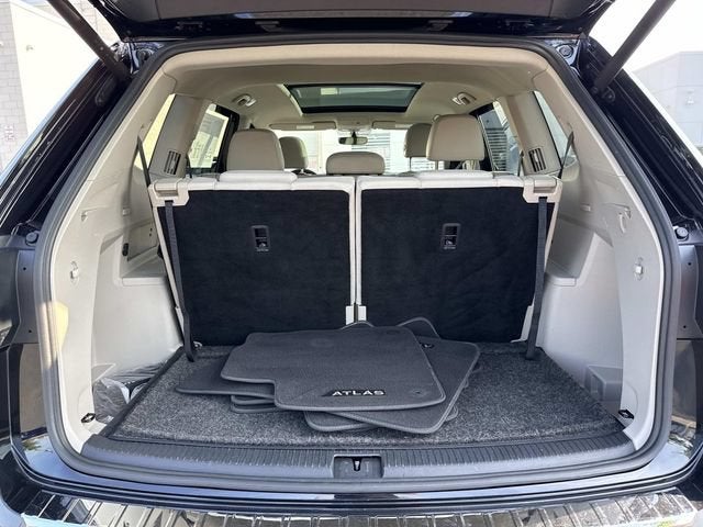 2023 Volkswagen Atlas 2.0T SE w/Technology